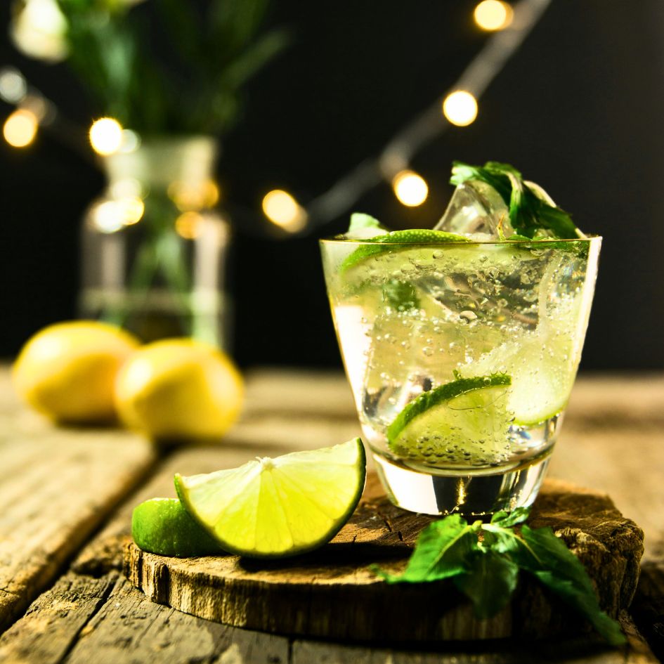 Moonshine Mojito Magic: The Ultimate Guide to the Classic Cocktail with an O'Donnell Twist