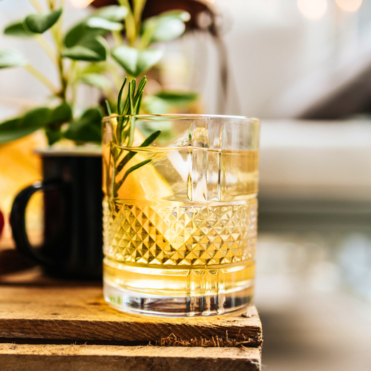 Seven Simple & Simply Perfect Cocktails & Moonshine Serves