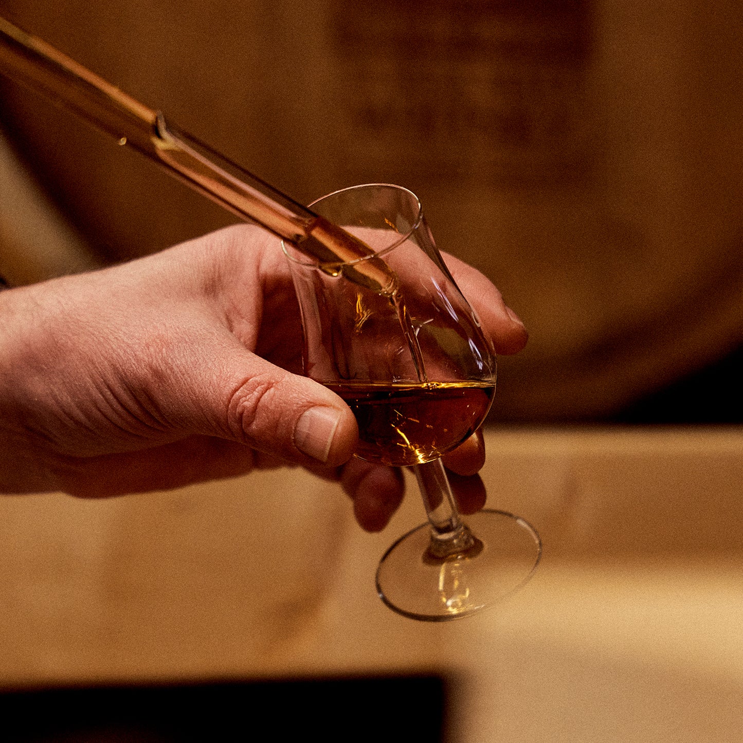 Whisky x Tough Nut with 2 Tumblers