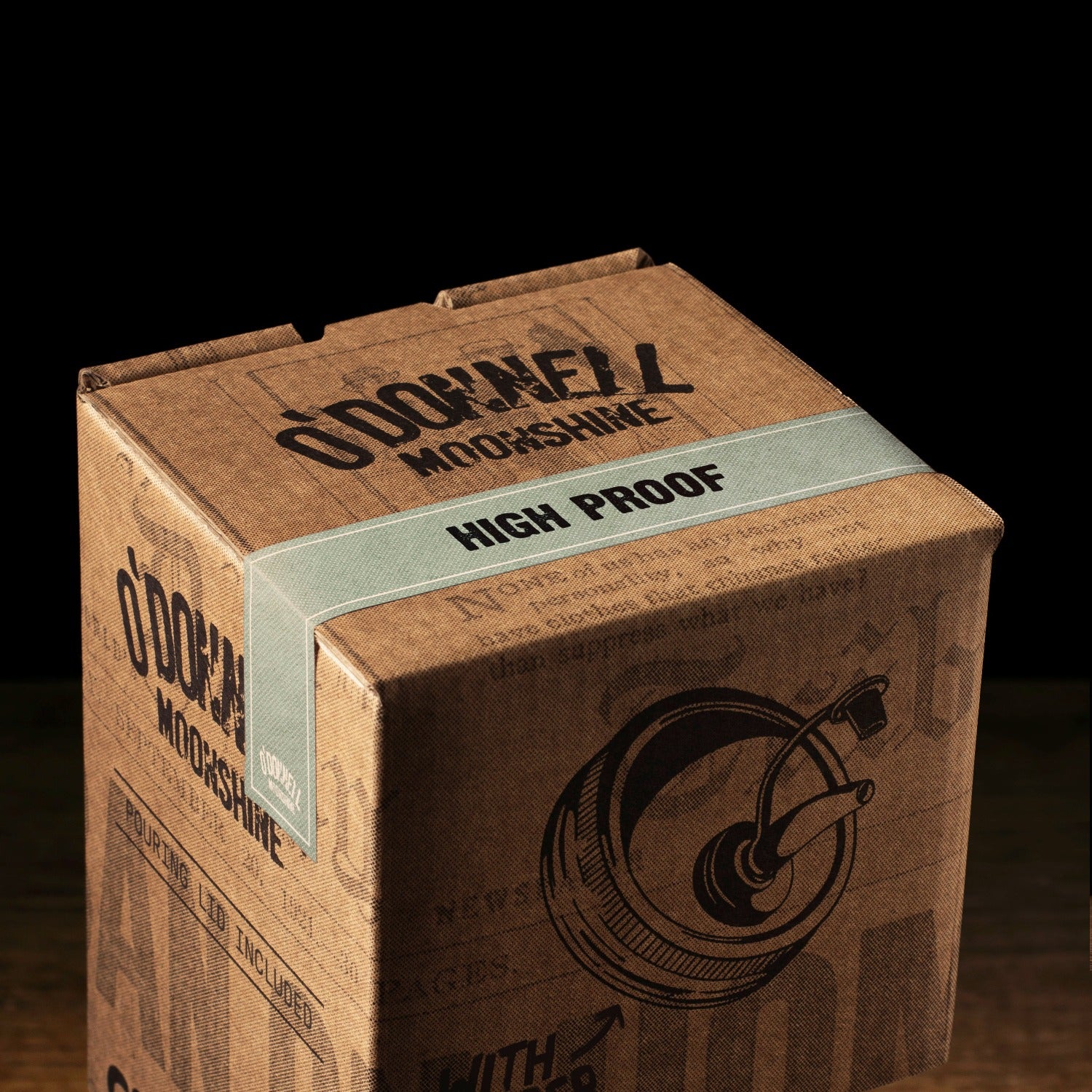 O Donnell Moonshine High Proof giftset with pouring lid included shot from above